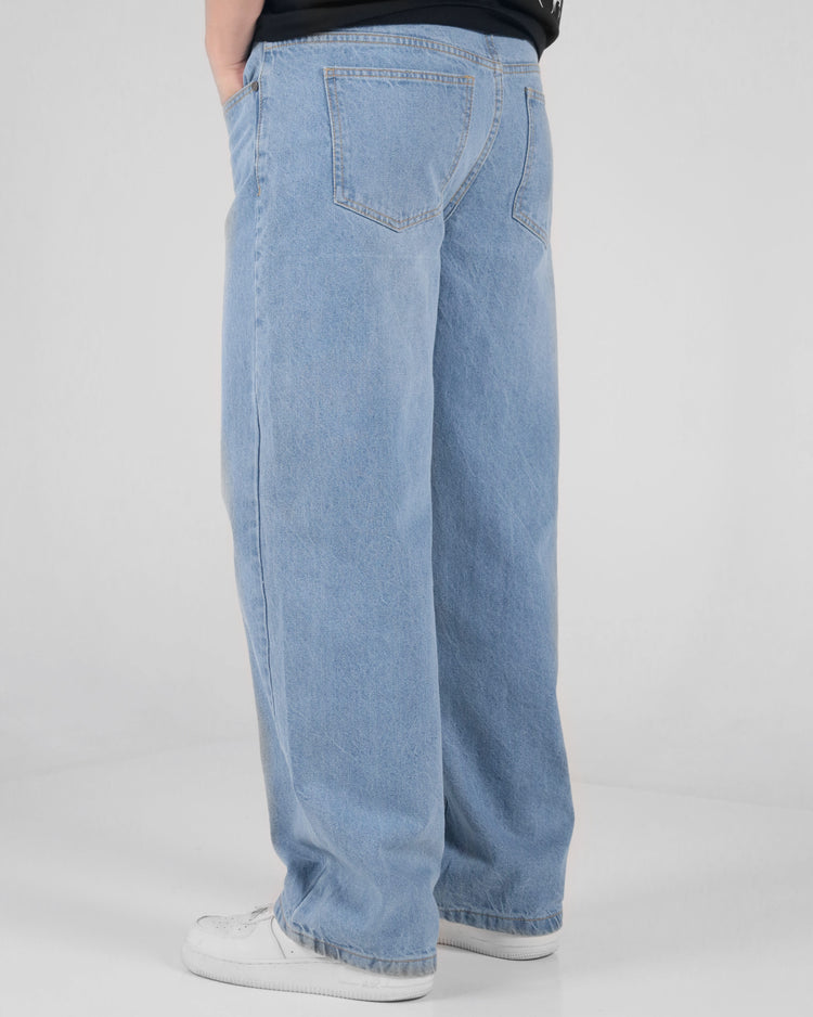 LIGHT BLUE BAGGY JEANS