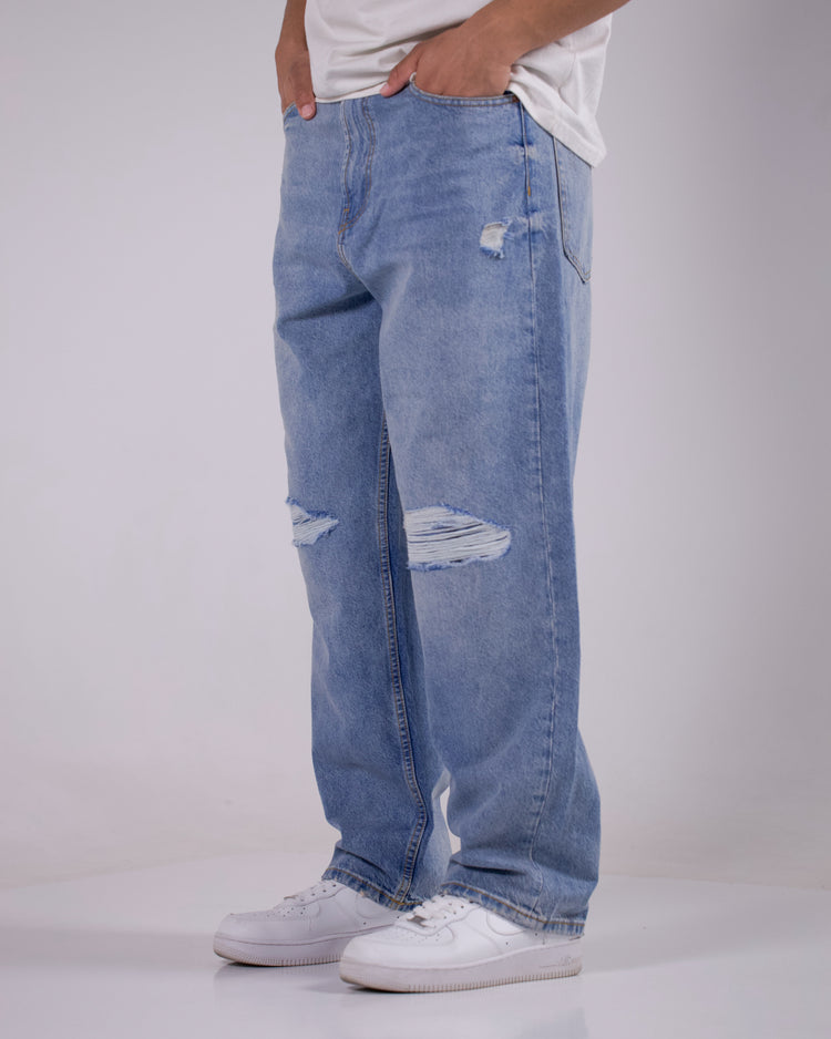 LOOSE FIT RIPPED BAGGY JEANS IN BLUE