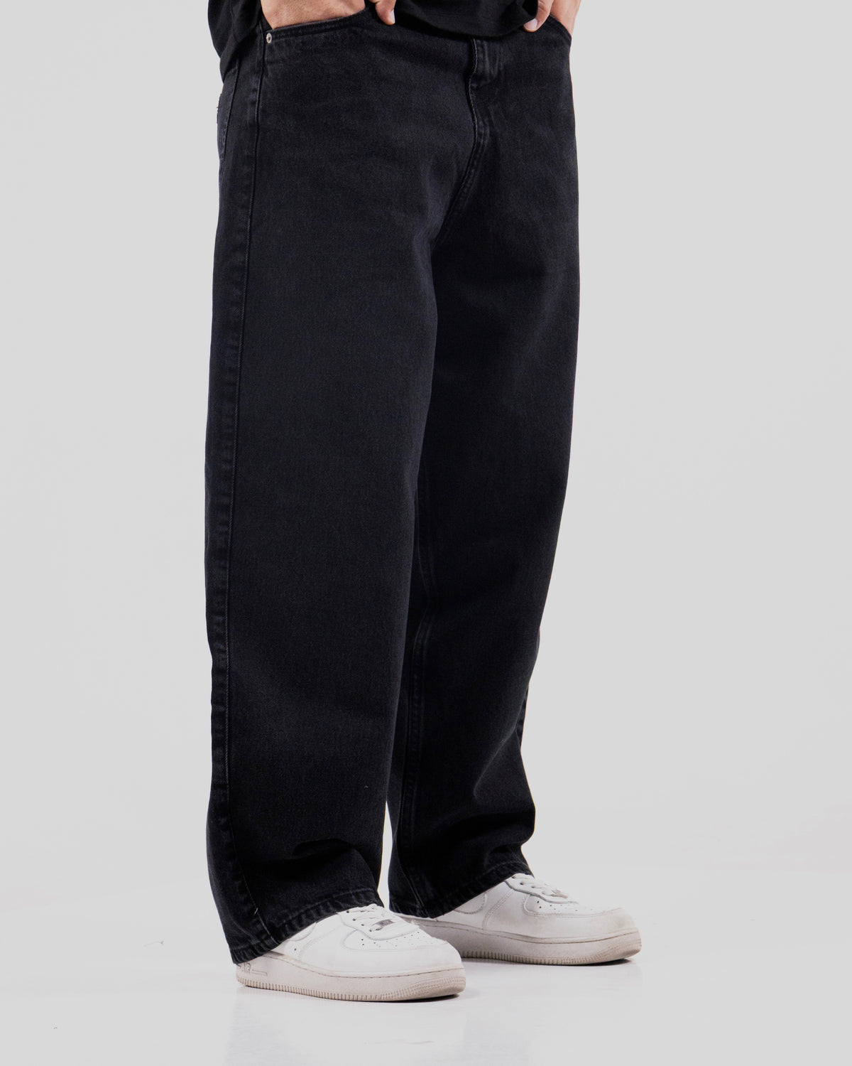 VINTAGE BAGGY JEANS IN BLACK