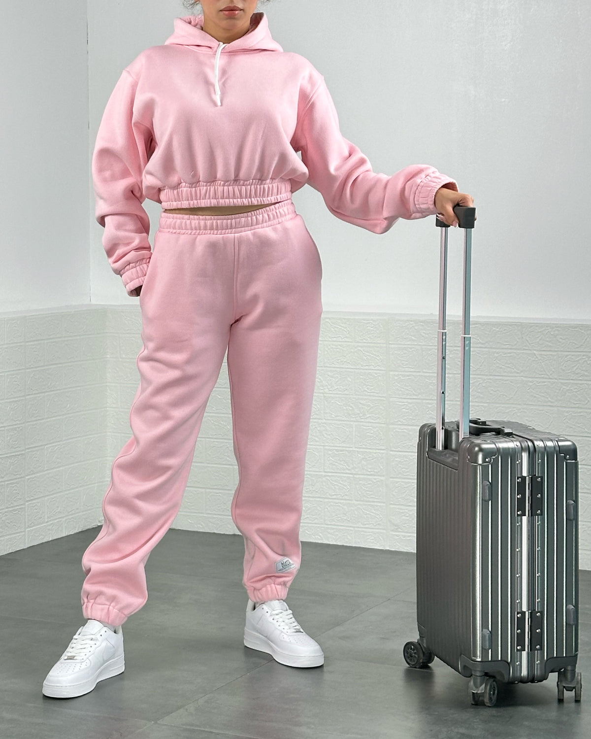 ESSENTIAL CROP TOP HOODIE & SWEATPANTS SET ELASTIC