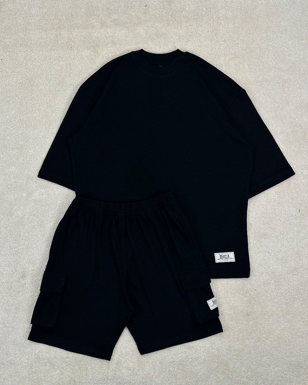 ESSENTIAL TSHIRT AND CARGO SHORTS SET