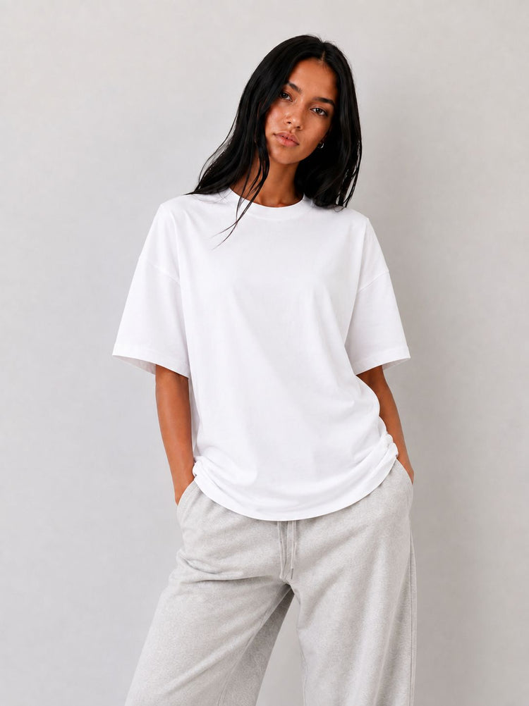 OVERSIZE FEMALE T-SHIRT