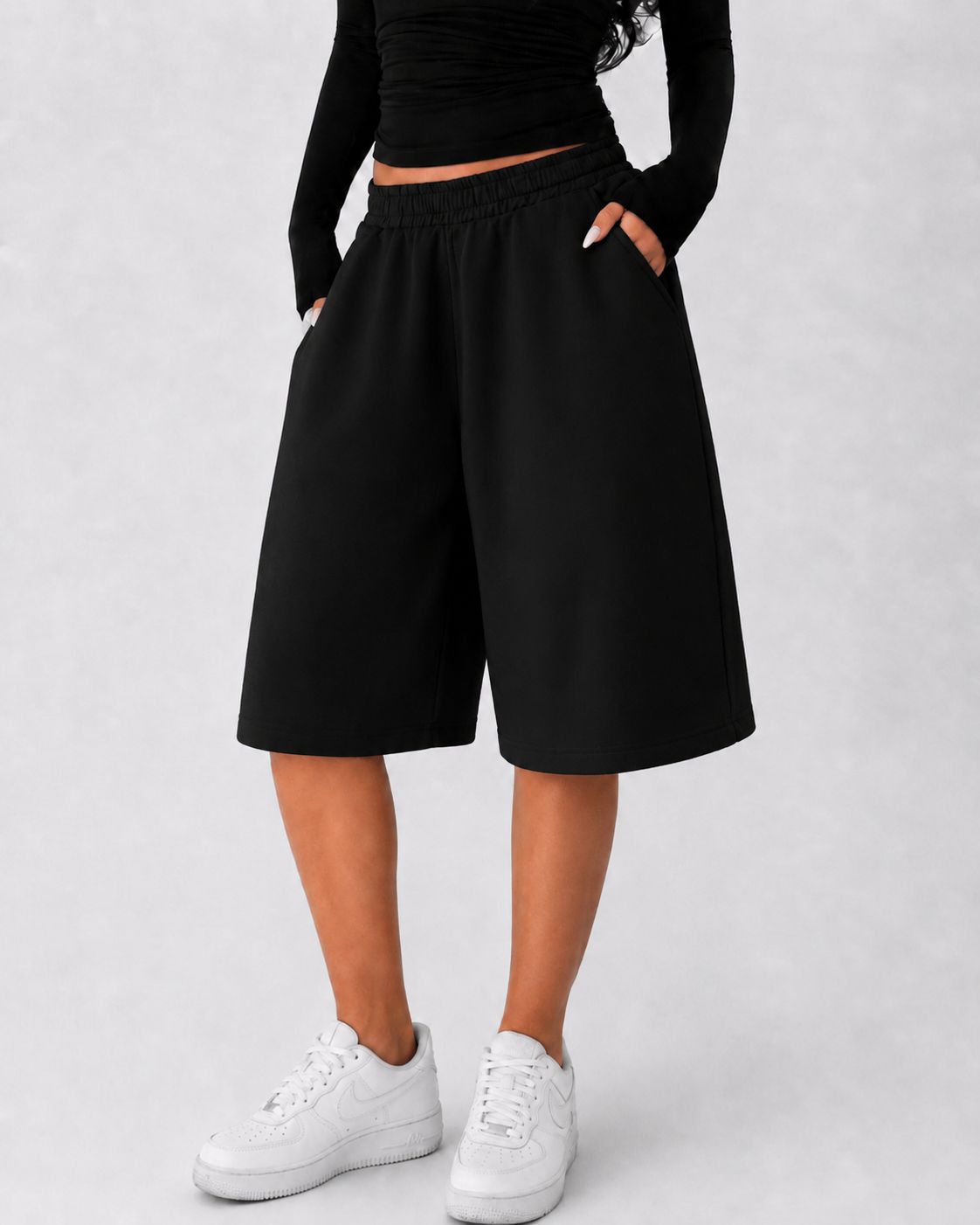 FEMALE SWEATSHORT DROP