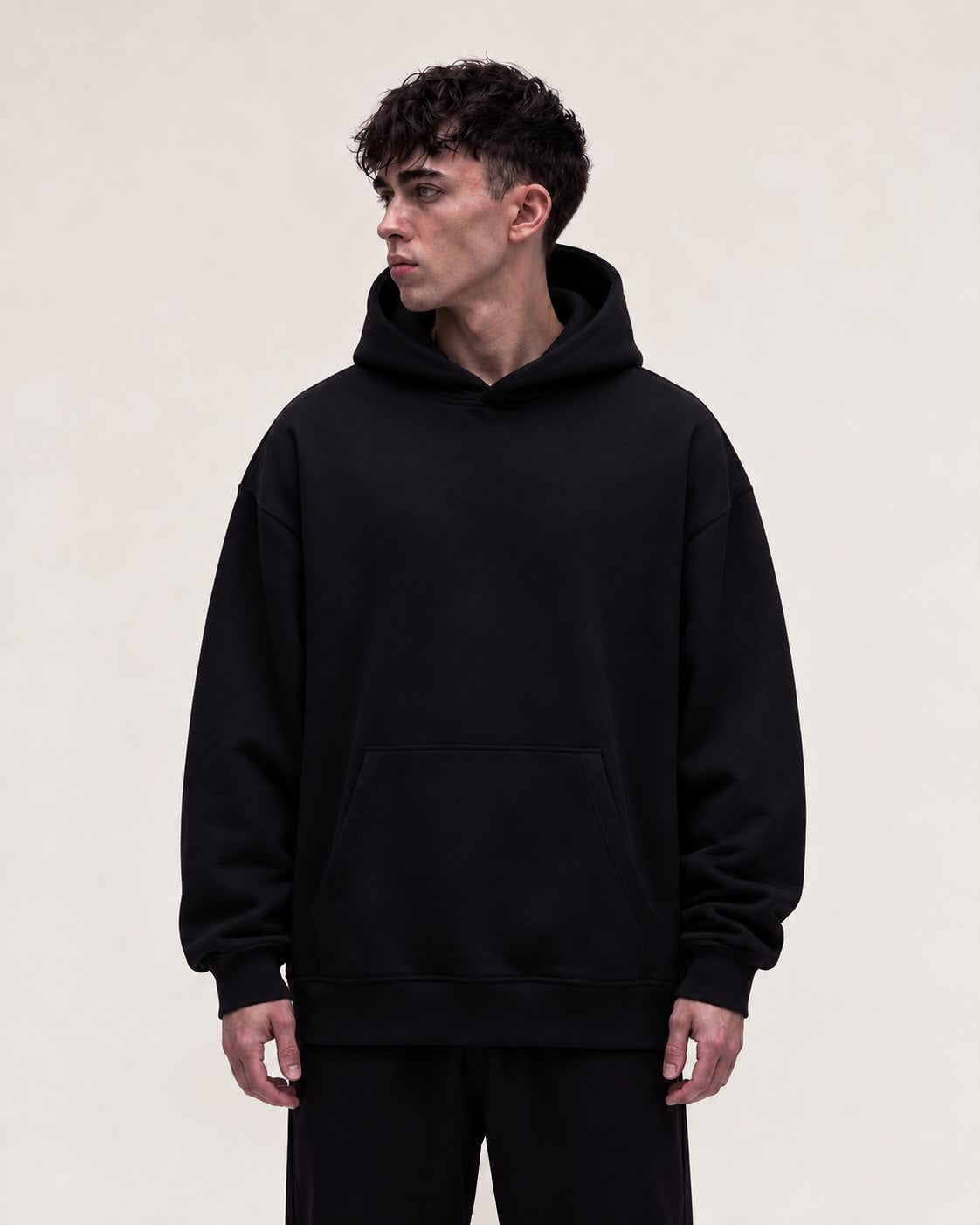 Plain hoodie 380 GSM in black