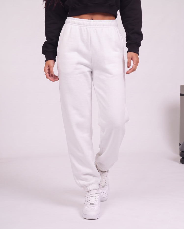 Oversized sweatpants white