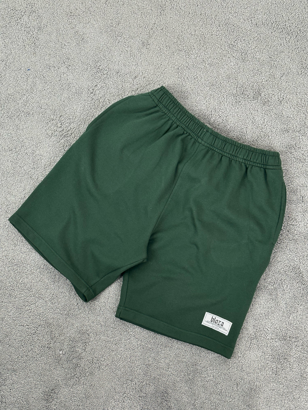 Essential Superthick Short