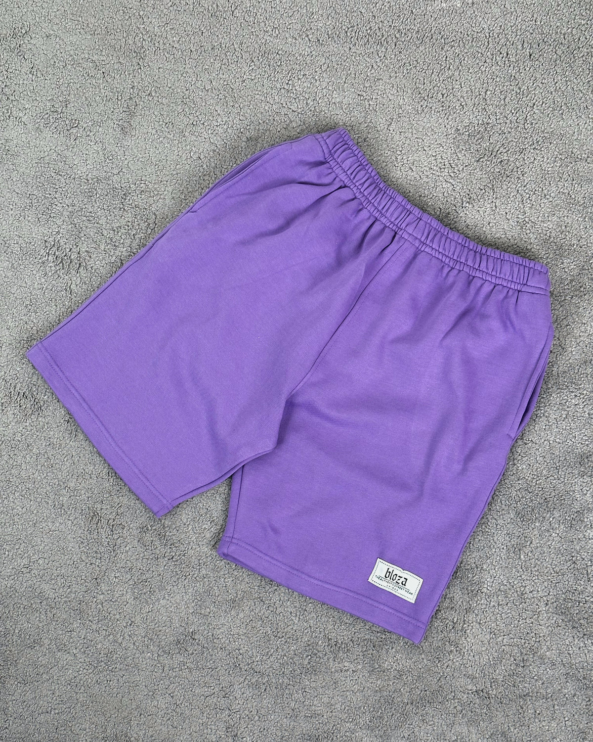 Essential Superthick Short