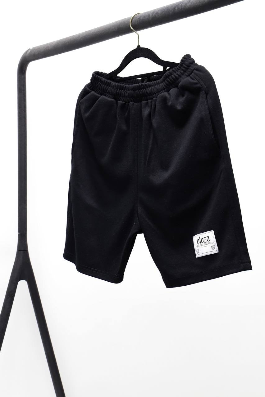 ESSENTIAL SHORTS