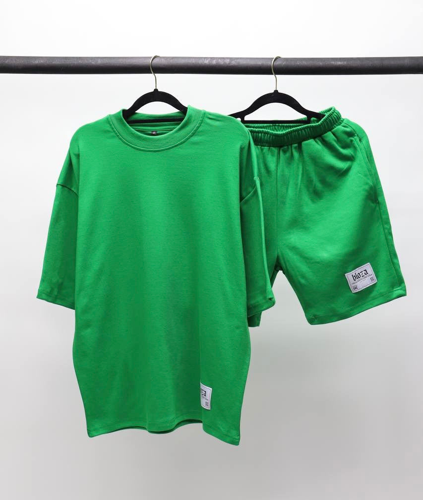ESSENTIAL TSHIRT AND SHORTS SET