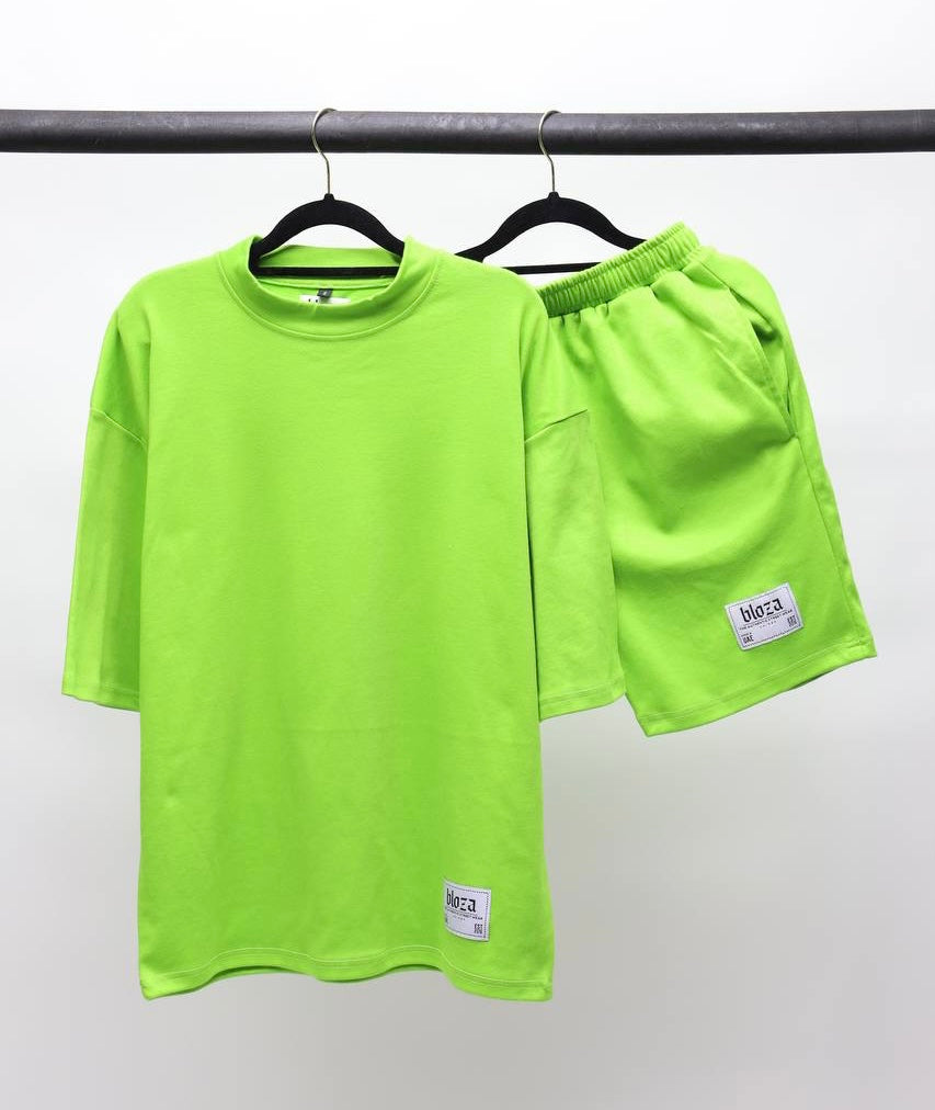ESSENTIAL TSHIRT AND SHORTS SET